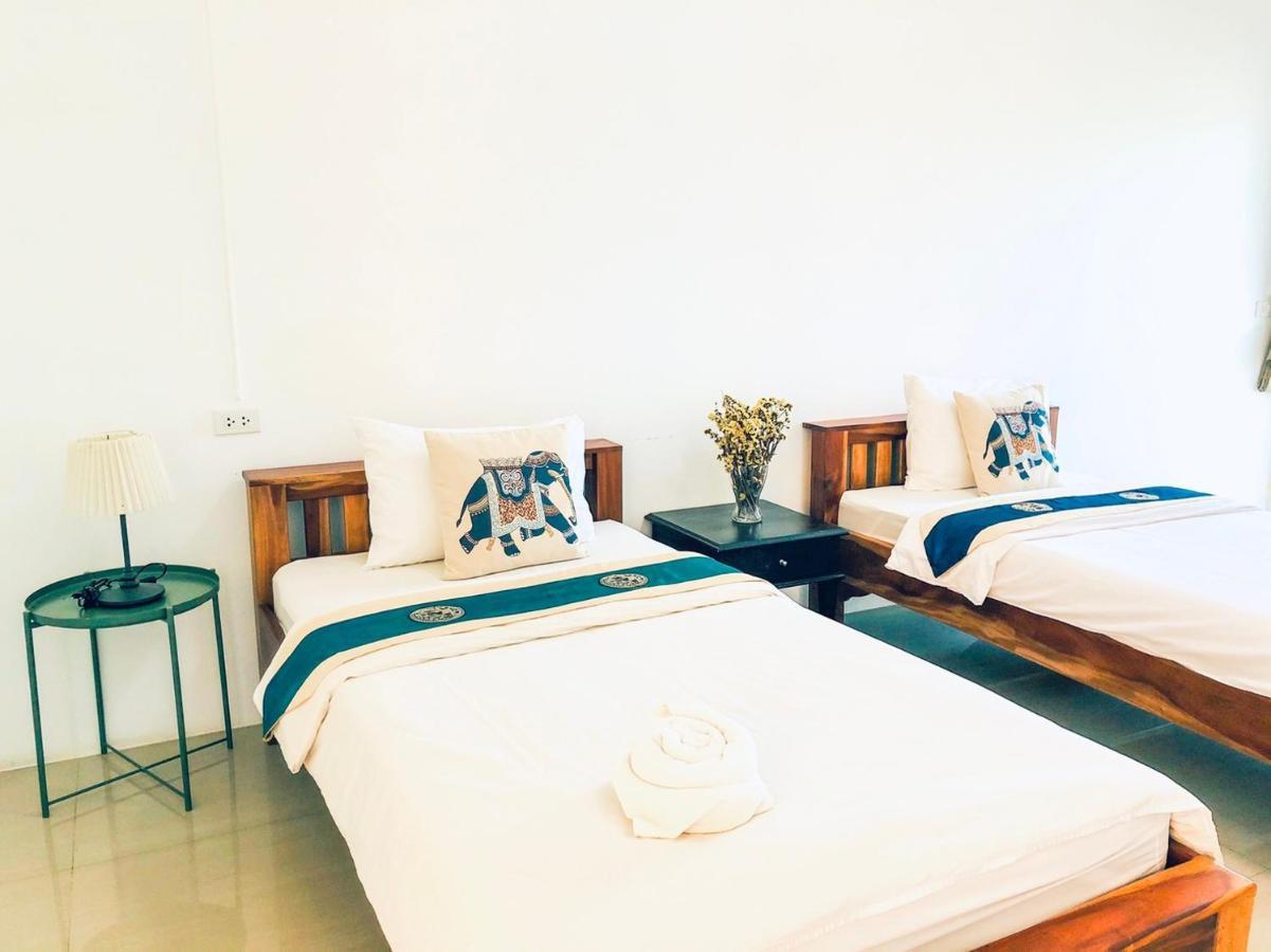 Baanlugchange Hotel Chanthaburi Extérieur photo