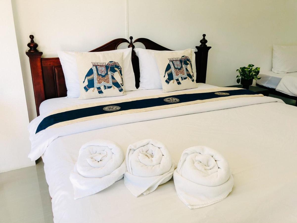 Baanlugchange Hotel Chanthaburi Extérieur photo